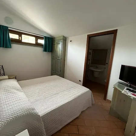 La Ventola Aparthotel Vada